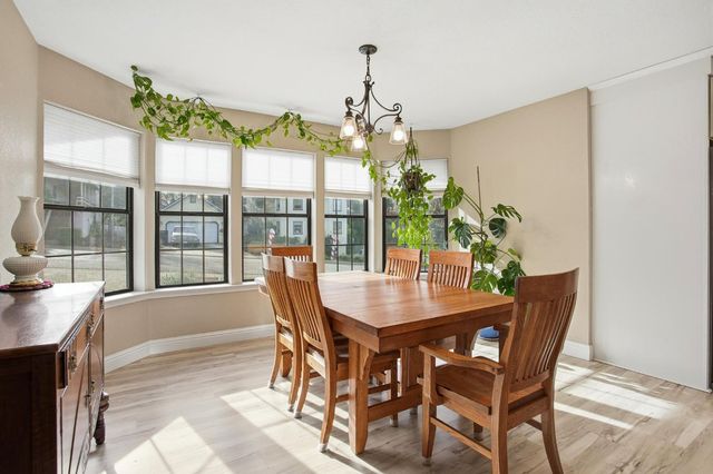 12411 Homestead Way, Auburn, CA 95603