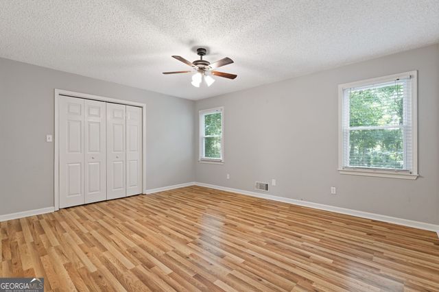 81 Shefield Place, Douglasville, GA 30134