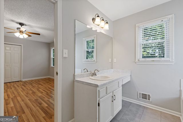 81 Shefield Place, Douglasville, GA 30134