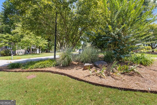 81 Shefield Place, Douglasville, GA 30134