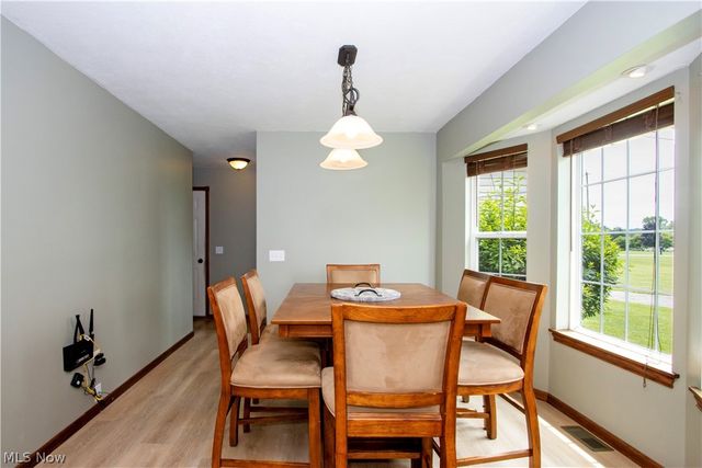 10964 Parmenter Road, Burbank, OH 44214