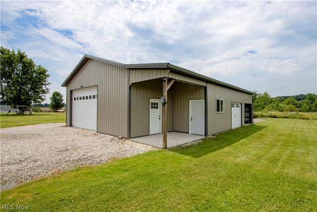 10964 Parmenter Road, Burbank, OH 44214