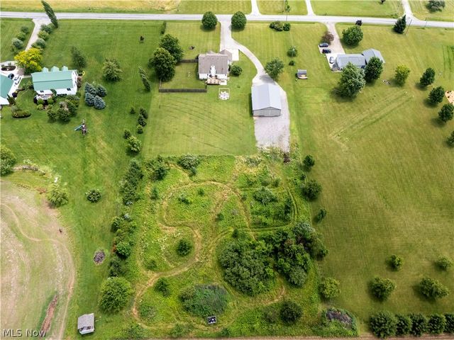 10964 Parmenter Road, Burbank, OH 44214