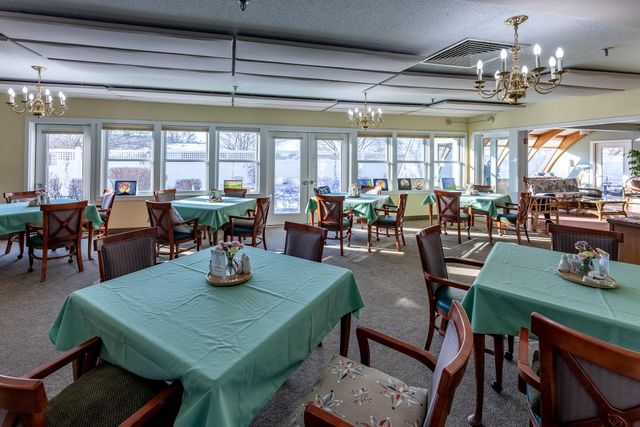 53 Lyme Rd Apt 35, Hanover, NH 03755