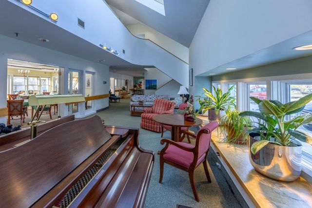 53 Lyme Rd Apt 35, Hanover, NH 03755