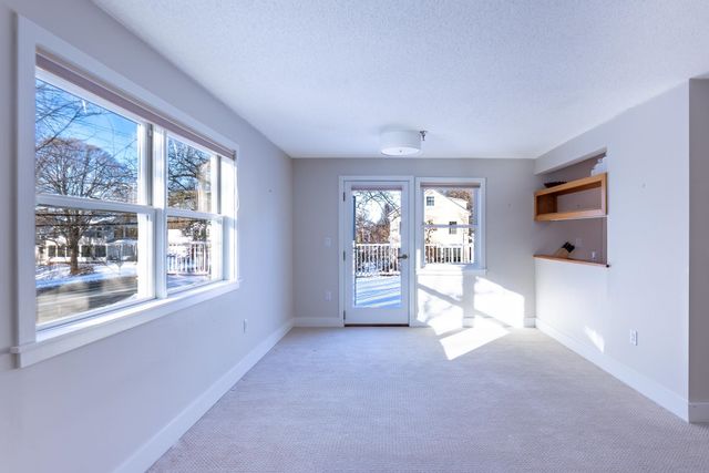 53 Lyme Rd Apt 35, Hanover, NH 03755