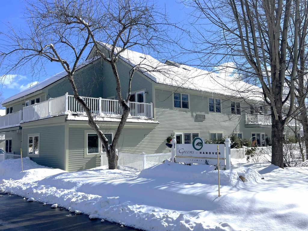 53 Lyme Rd Apt 35, Hanover, NH 03755