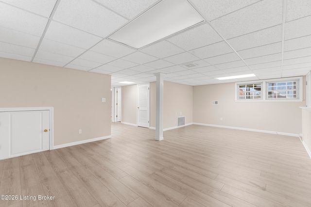 7524 Jamaica Dr, Louisville, KY 40214