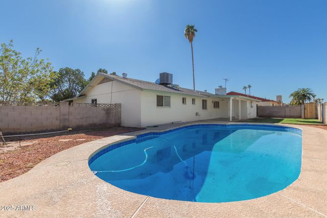 2322 E EVERGREEN Street, Mesa, AZ 85213
