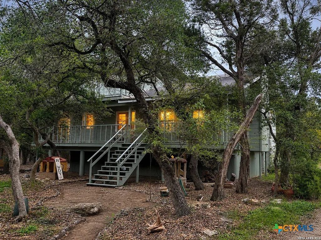 7821 Elk Drive, Spring Branch, TX 78070