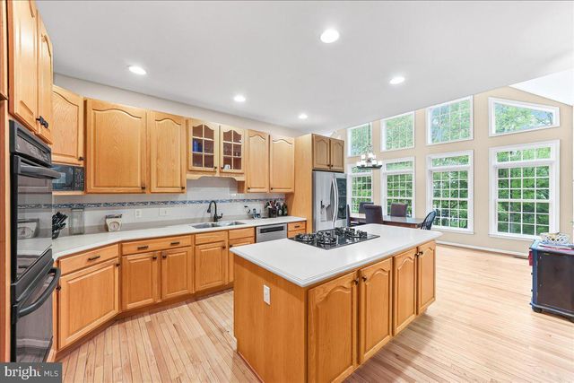 267 WYNCOTE DR, Oxford, PA 19363
