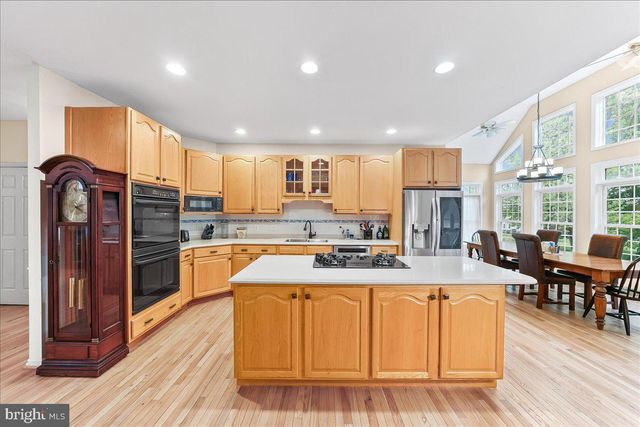 267 WYNCOTE DR, Oxford, PA 19363