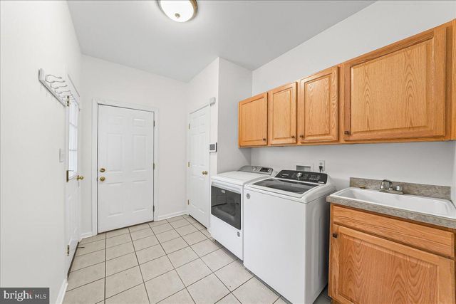 267 WYNCOTE DR, Oxford, PA 19363
