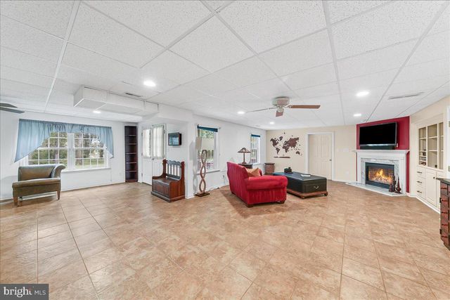 267 WYNCOTE DR, Oxford, PA 19363