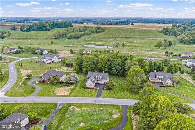 267 WYNCOTE DR, Oxford, PA 19363