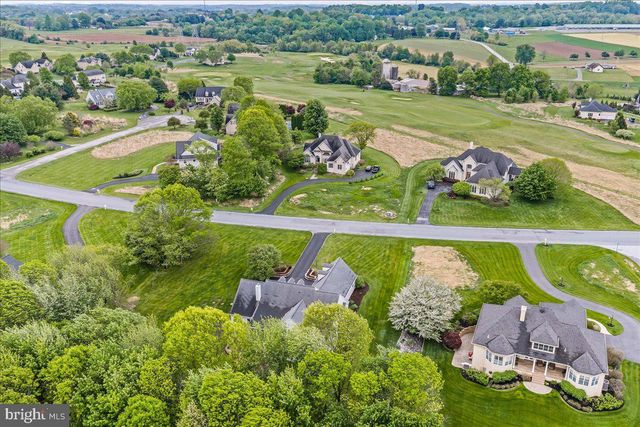 267 WYNCOTE DR, Oxford, PA 19363