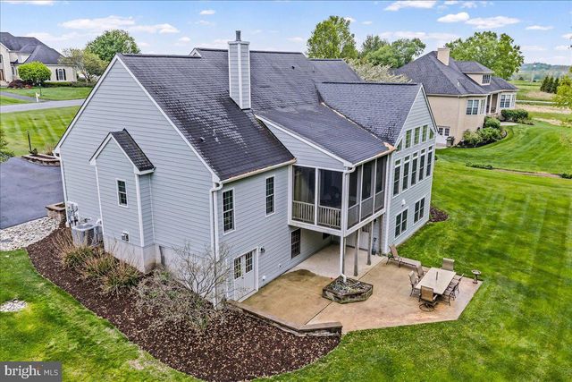 267 WYNCOTE DR, Oxford, PA 19363