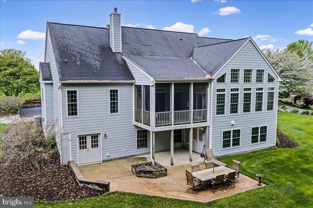 267 WYNCOTE DR, Oxford, PA 19363