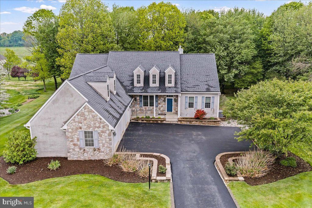267 WYNCOTE DR, Oxford, PA 19363