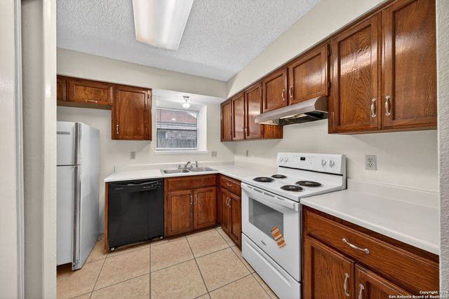 11703 Whisper Valley St, San Antonio, TX 78230