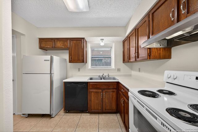 11703 Whisper Valley St, San Antonio, TX 78230
