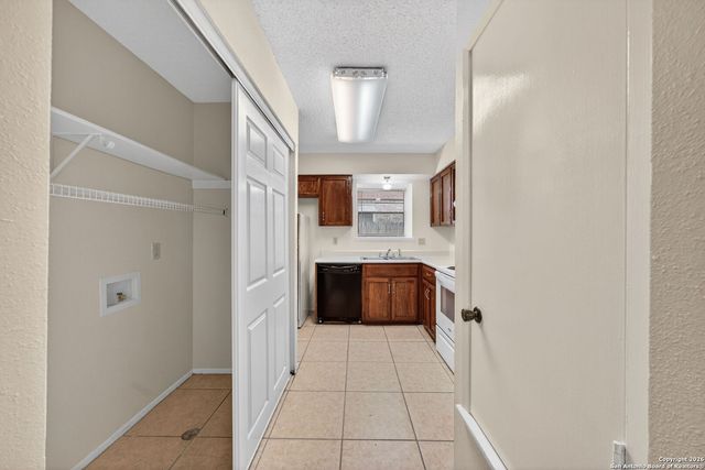 11703 Whisper Valley St, San Antonio, TX 78230