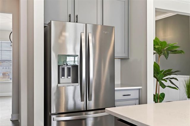 20 AVONWOODS CT, Staunton, VA 24401