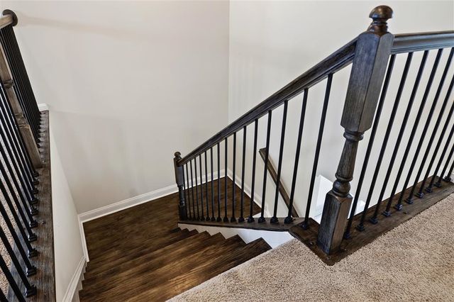 20 AVONWOODS CT, Staunton, VA 24401