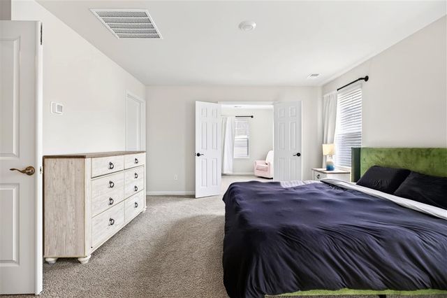 20 AVONWOODS CT, Staunton, VA 24401