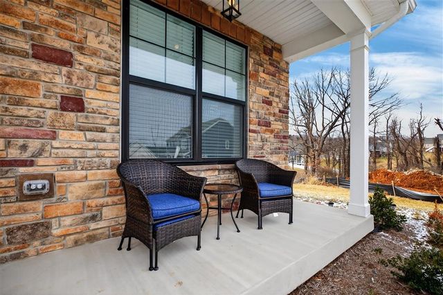 20 AVONWOODS CT, Staunton, VA 24401