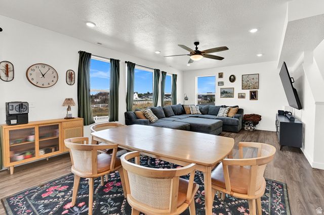 2902 W NORTH SHORE DR, Syracuse, UT 84075