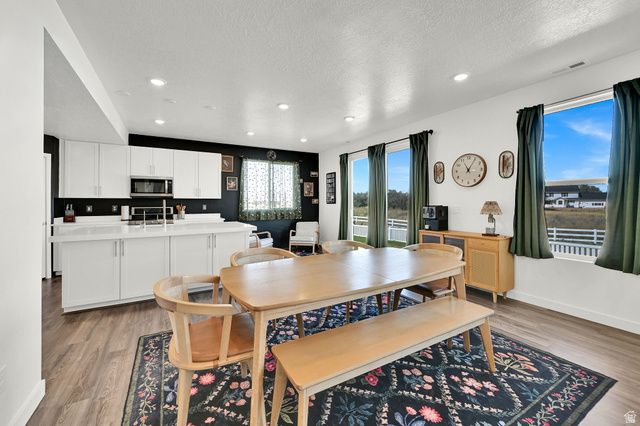 2902 W NORTH SHORE DR, Syracuse, UT 84075