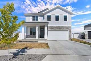 2902 W NORTH SHORE DR, Syracuse, UT 84075