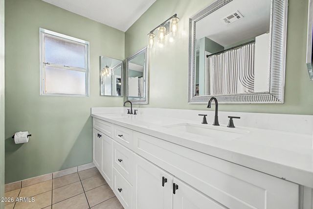 6050 E INGRAM Street, Mesa, AZ 85205