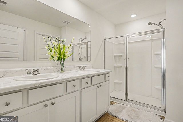 216 Friendship Oak Way, Hampton, GA 30228