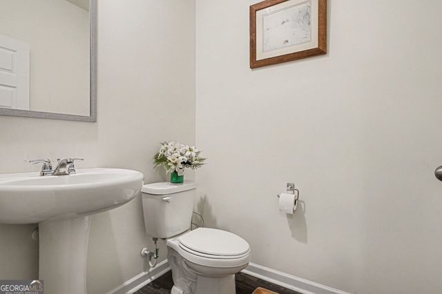 216 Friendship Oak Way, Hampton, GA 30228