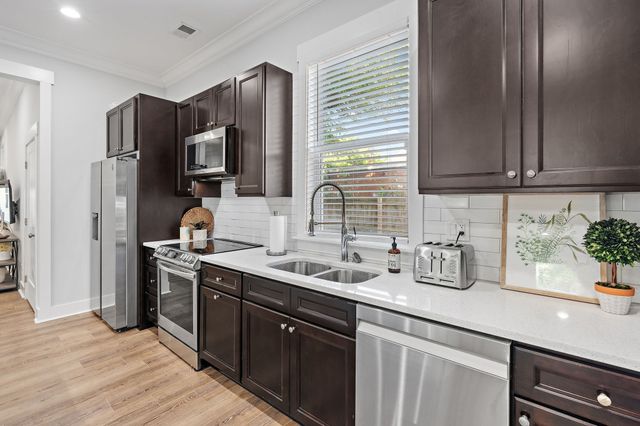 101 Lyle Ln, Nashville, TN 37210