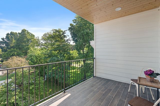 101 Lyle Ln, Nashville, TN 37210