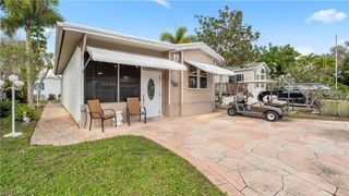 186 Panther Pass CIR 186, Naples, FL 34114