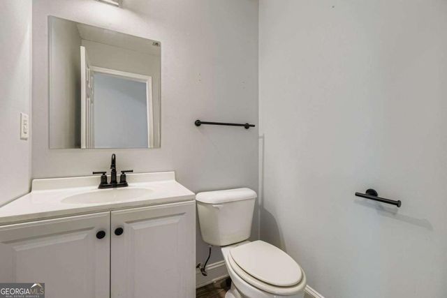 1790 Hickory Station Circle, Snellville, GA 30078