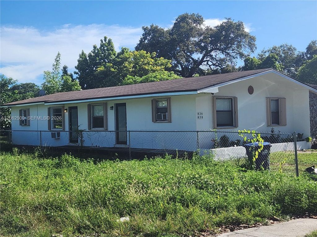 836 NW 98th Street, Miami, FL 33150