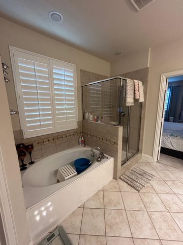 316 Warwick Boulevard, Lewisville, TX 75056