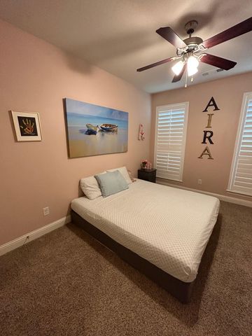 316 Warwick Boulevard, Lewisville, TX 75056