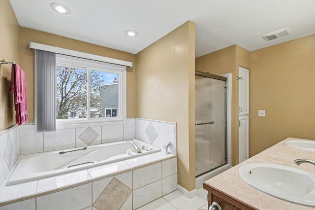 5459 Discovery Drive Se, City Of Kentwood, MI 49508