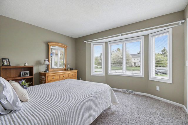 5459 Discovery Drive Se, City Of Kentwood, MI 49508
