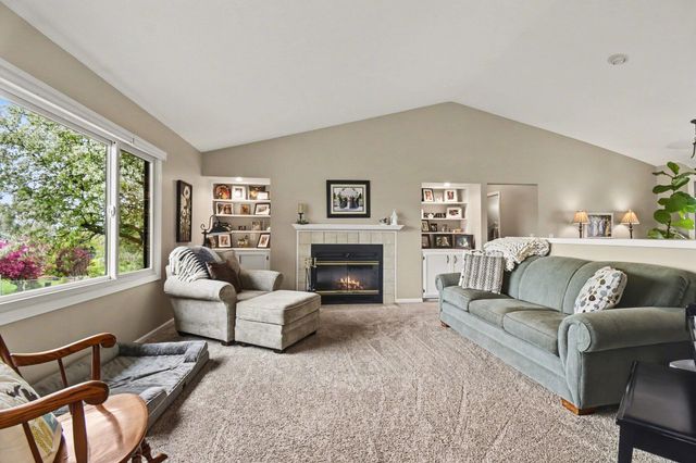 5459 Discovery Drive Se, City Of Kentwood, MI 49508