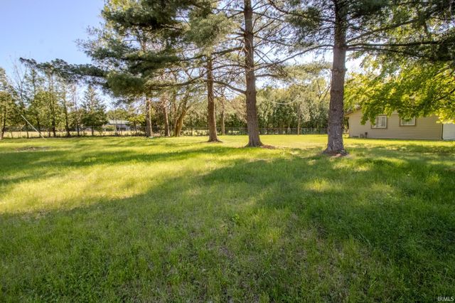 1280 S 300 E, Knox, IN 46534