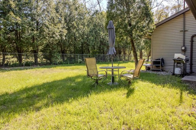 1280 S 300 E, Knox, IN 46534