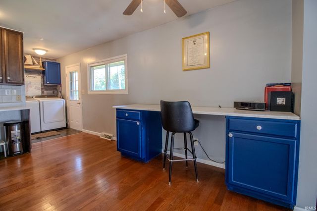 1280 S 300 E, Knox, IN 46534