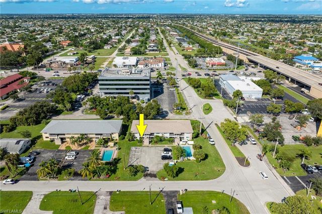 2504 SE 16th PL # 101, Cape Coral, FL 33904